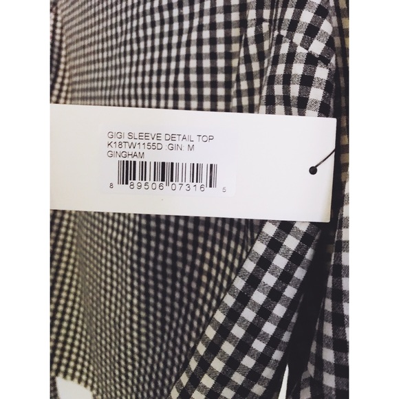 Statement ruffle sleeved gingham crop top - Picture 4 of 4